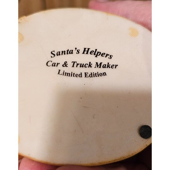 Santa’s Helper Limited Edition Christmas Figurine Car Truck Toy Maker Elf - Picture 5 of 5
